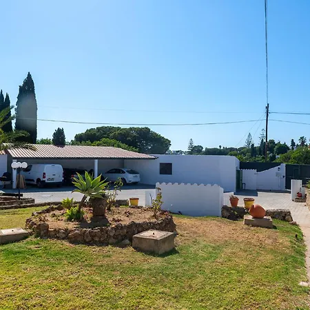 - Solar Vale Covo アパート